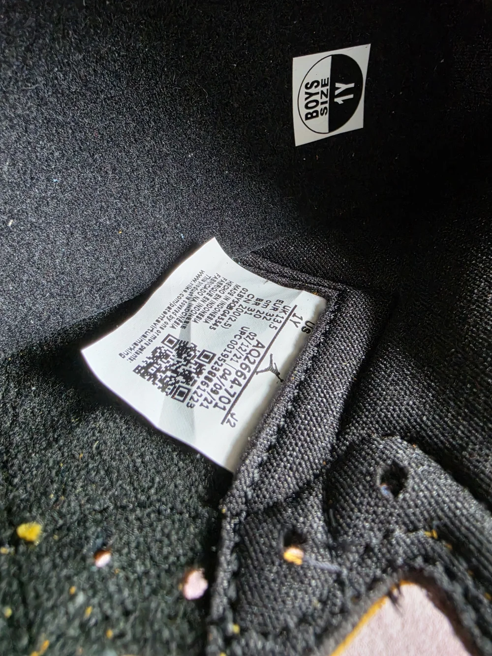 Nike youth high